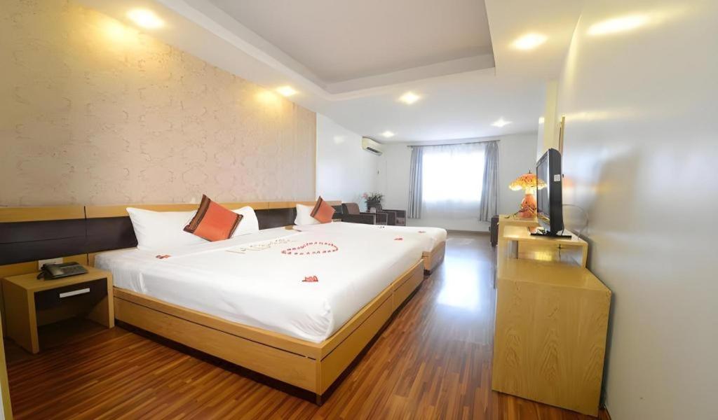 Hanoi Serenity Hotel 2 Екстериор снимка