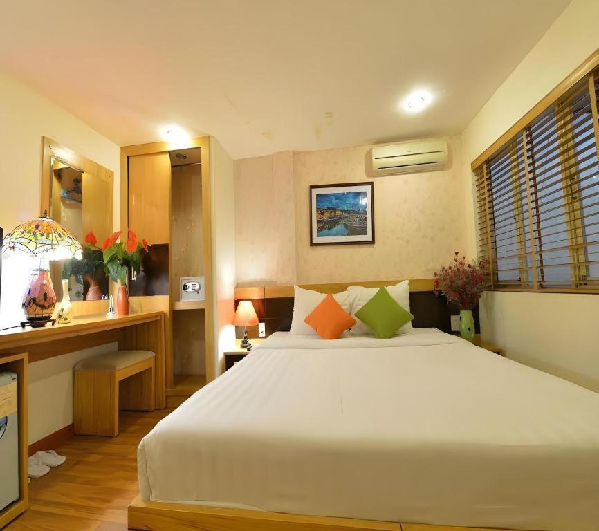 Hanoi Serenity Hotel 2 Екстериор снимка